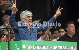 Imagen de Camioneros adelant&oacute; la paritaria y cerr&oacute; un aumento del 61% por los pr&oacute;ximos seis meses