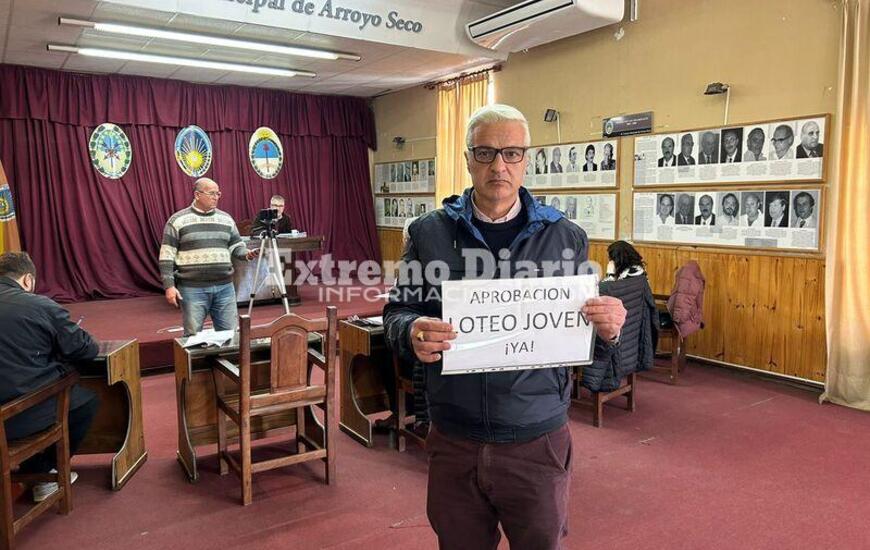 Imagen de Esper irrumpi&oacute; en el Concejo para pedir el tratamiento del �Loteo Joven�
