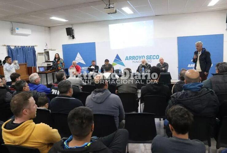 Imagen de Picodromo y kartódromo: Se realizó la reunión informativa en el Centro Cultural
