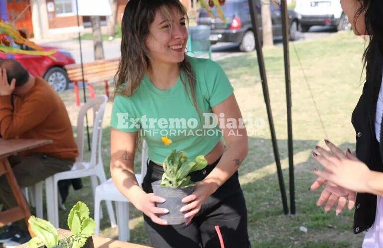 Imagen de EcoCanje + Multiatención en el barrio Cooperativa