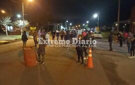 Imagen de Tras el fallecimiento de un ni&ntilde;o: Vecinos cortan la ruta en Pueblo Esther