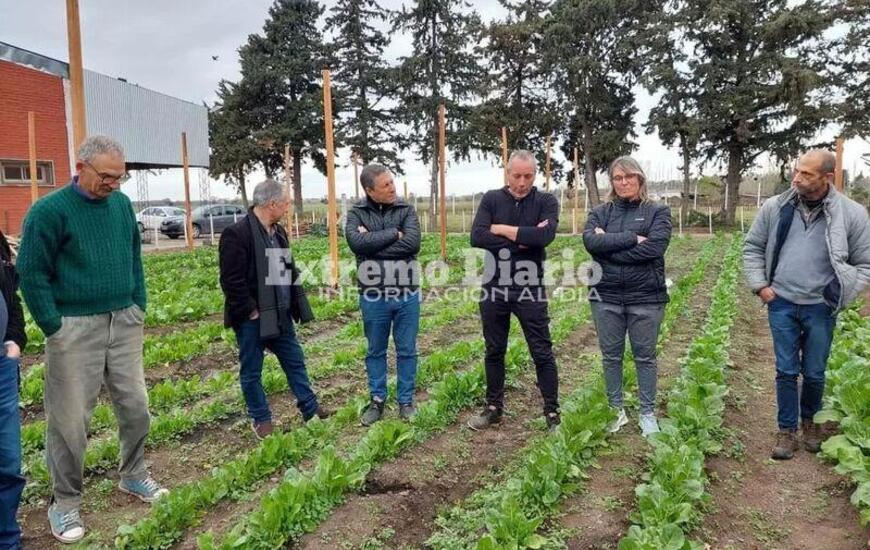 Imagen de La Comuna de Fighiera particip&oacute; del 1&deg; encuentro de agroecolog&iacute;a en M&aacute;ximo Paz