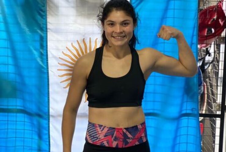 Imagen de Lorena Balbuena debutar&aacute; en el boxeo profesional.
