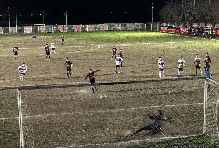 Alejandro Ramallo convirtió el único gol del partido.