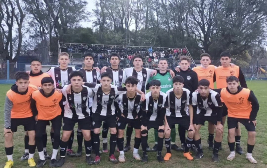 Imagen de La 4ta de Uni&oacute;n se qued&oacute; con el subcampeonato en el Torneo Apertura
