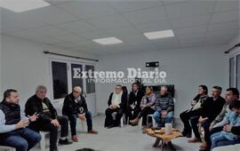 El radical se reuni&oacute; con los religiosos.
