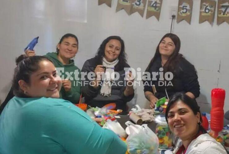 Imagen de El Centro de Cuidado Infantil prepara los festejos para el Día de la Primavera