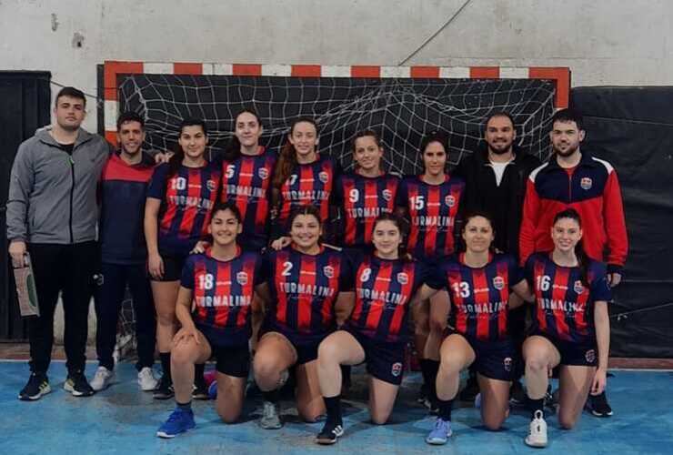 Imagen de Exitosa participación de Talleres en el Nacional de Handball Femenino.