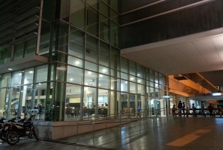 El chico fue derivado al Heca muy malherido y qued&oacute; internado. (Ana Isla/Rosario3)