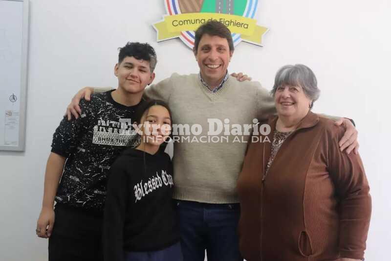 Imagen de Ariel Palacio, Paula Garfagnoli y Ana Mar&iacute;a Di Yoia representar&aacute;n a Fighiera en los Juegos Culturales Evita 2023