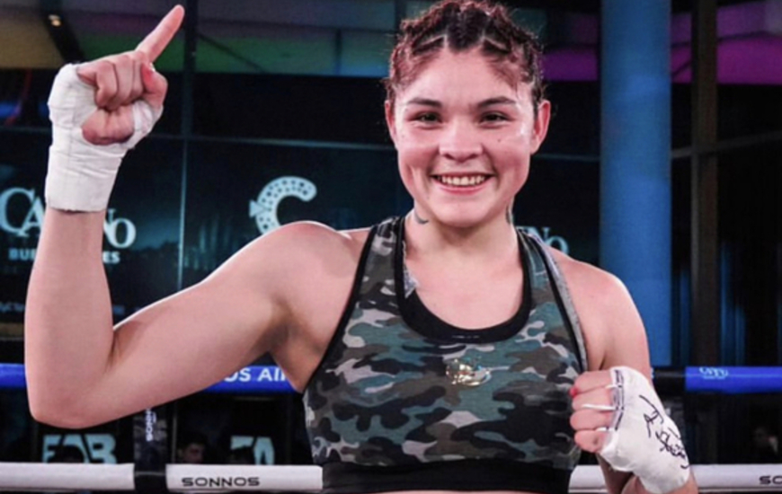 Imagen de Lorena Balbuena debut&oacute; con triunfo en el Boxeo Profesional.