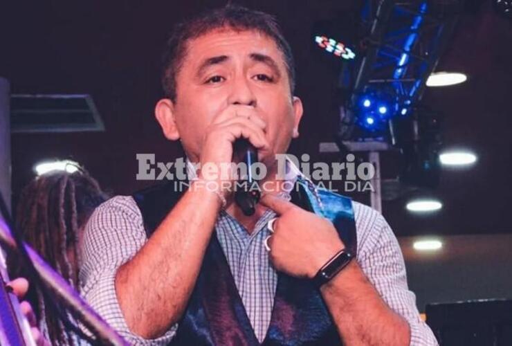 Imagen de Murió el cantante tropical Huguito Flores en un accidente vial; también fallecieron su esposa y cuñado