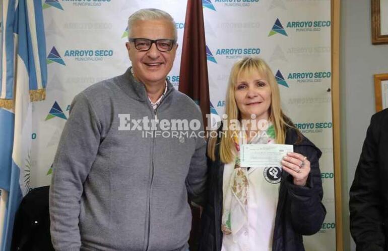 Imagen de Nueva entrega del FAE y FFE a las Escuelas de Arroyo Seco