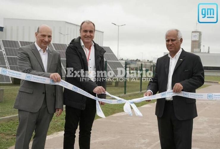 Imagen de Hacia un futuro más sustentable: GM inauguró un Parque Solar en Alvear