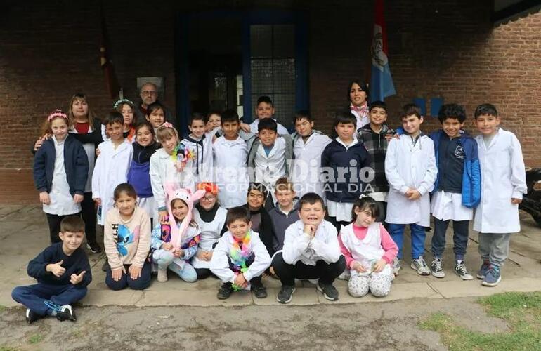 Imagen de Alumnos de la Escuela Fiscal visitaron el Museo