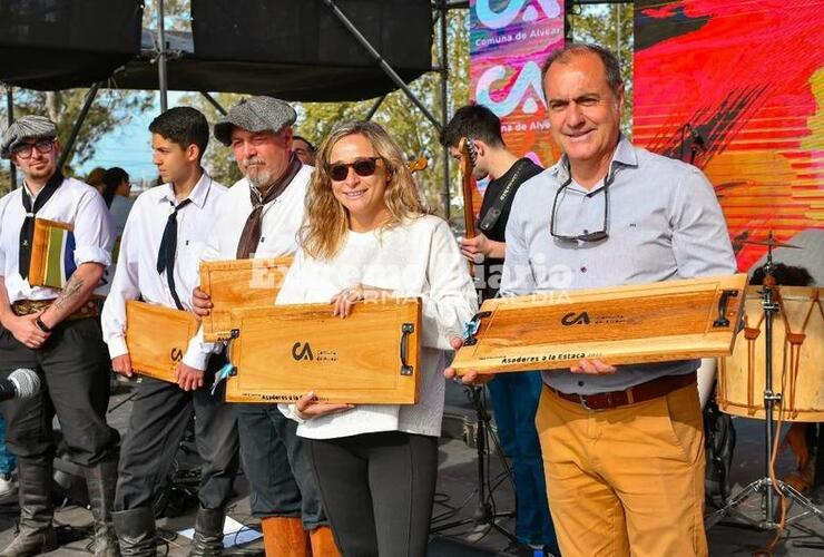 Imagen de Alvear: Premiaci&oacute;n en el 2&deg; encuentro de asado a la estaca