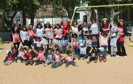 Imagen de Los ni&ntilde;os del Centro de Cuidado Infantil disfrutaron de la primavera en el Rowing