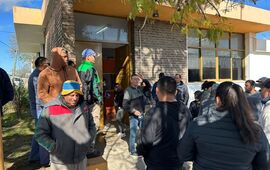 Sergio Gaudio se present&oacute; en el corral&oacute;n a pedido de los trabajadores.