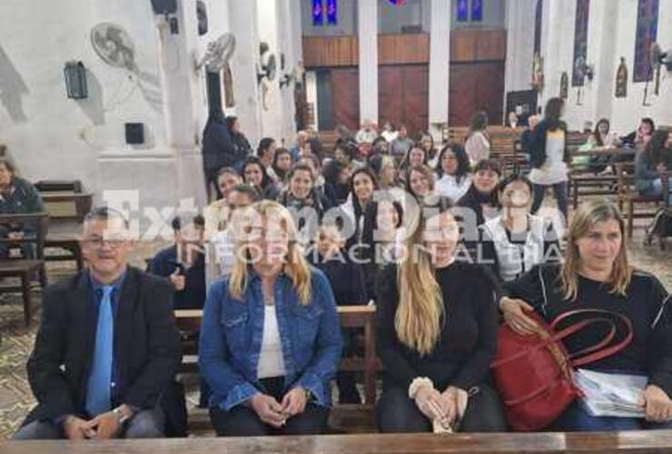 Imagen de Se realizó una misa por el 41° aniversario del Profesorado San Miguel