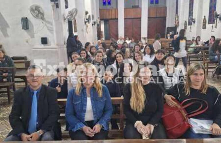 Imagen de Se realizó una misa por el 41° aniversario del Profesorado San Miguel