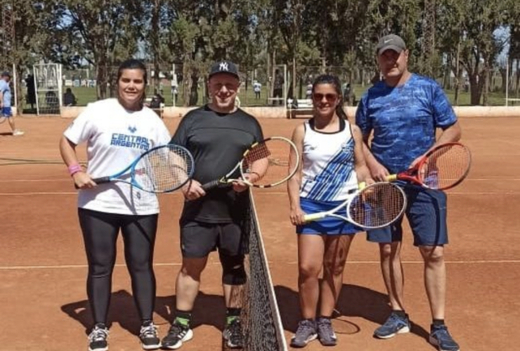 Imagen de Torneo de Dobles Mixto en Central Argentino