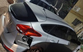 Uno de los autom&oacute;viles recuperados