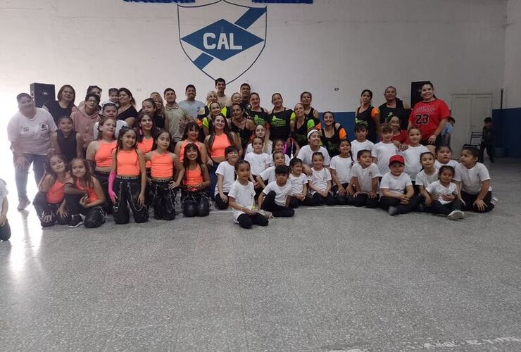 Imagen de 1era exhibici&oacute;n de Ritmos Urbanos de Libertad de General Lagos.