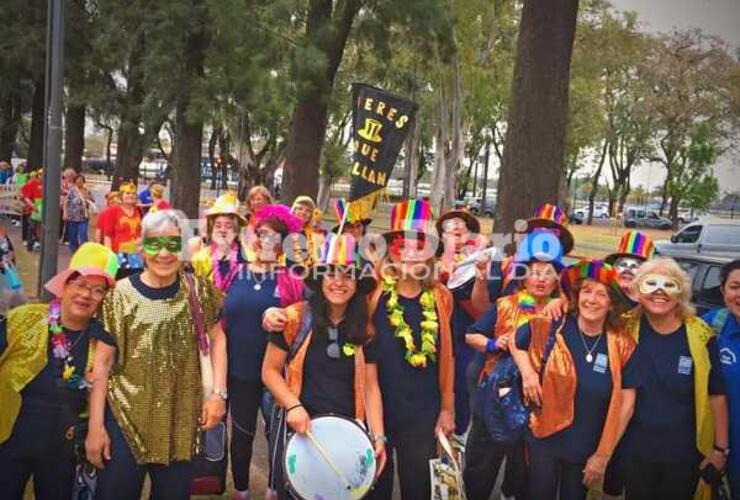Imagen de El grupo +60 de Alvear celebr&oacute; en Rosario el d&iacute;a de los derechos de las personas mayores