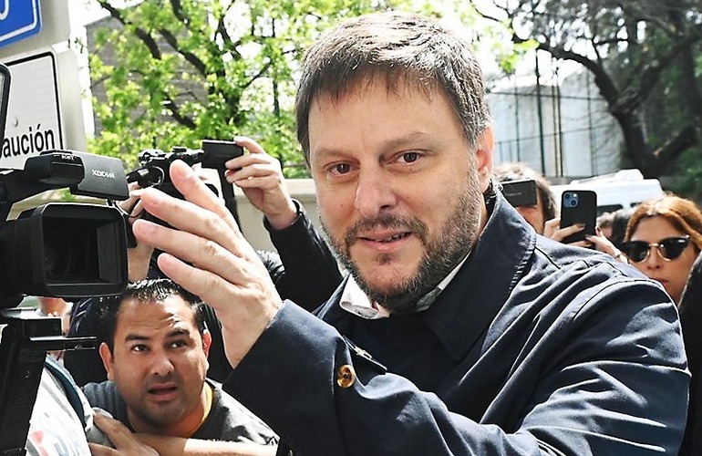 Imagen de Leandro Santoro se baj&oacute; del balotaje en la ciudad de Buenos Aires y Macri ser&aacute; el jefe de Gobierno