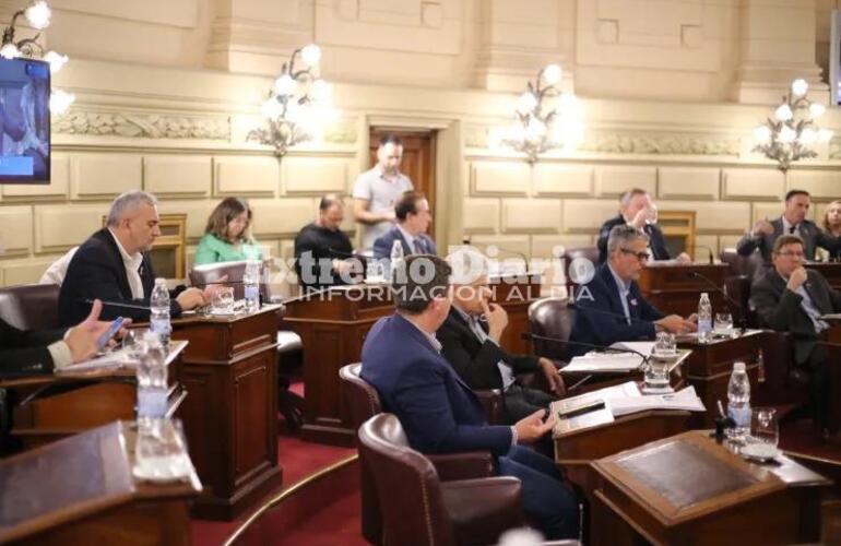 Imagen de Media sanci&oacute;n del Senado para declarar como ciudades a tres localidades santafesinas