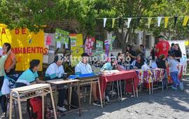 Imagen de La Escuela N&deg;606 de Alvear realiz&oacute; la feria anual de microemprendimientos