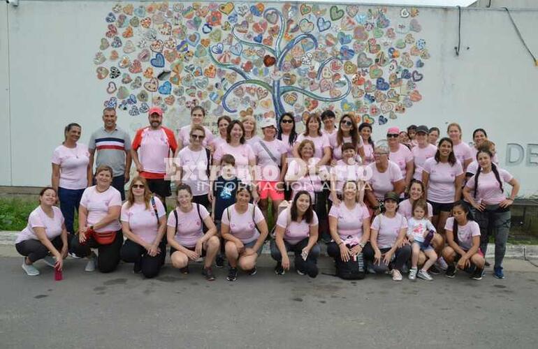 Imagen de Alvear: Caminata rosa por el cáncer de mama