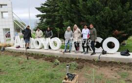 Imagen de Alumnos del curso de paisajismo embellecieron el cartel de ingreso a Arroyo Seco