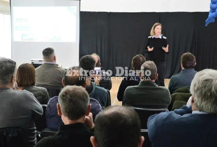 Imagen de La ONG Campo Limpio tuvo un encuentro con municipios y comunas del cordón hortícola