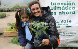 Imagen de La Municipalidad realiz&oacute; otra jornada de EcoCanje en el vivero