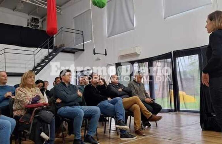 Imagen de La Comuna de Fighiera particip&oacute; de la capacitaci&oacute;n sobre el sistema de gesti&oacute;n de envases vac&iacute;os de fitosanitarios