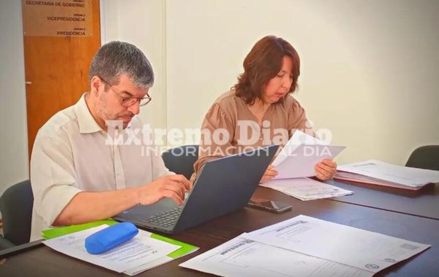 Imagen de La Comuna de Alvear realiz&oacute; la apertura de sobres para la explotaci&oacute;n del bar del Polideportivo