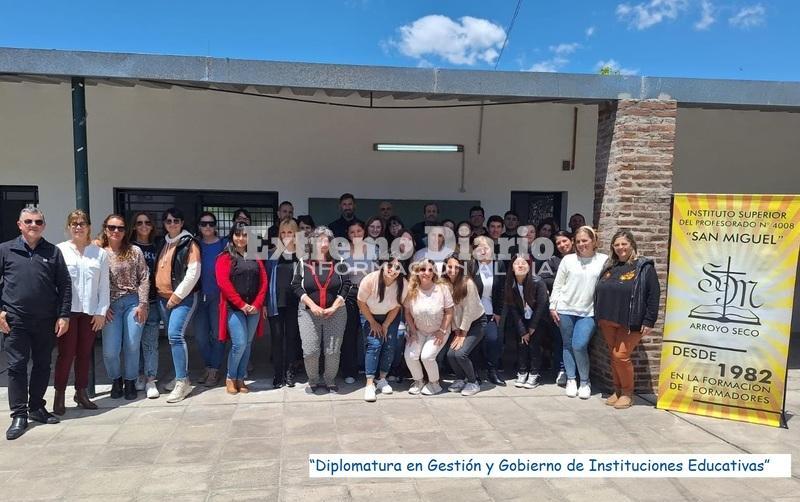 Imagen de El Profesorado �San Miguel� cerr&oacute; la diplomatura en gesti&oacute;n y gobierno de las instituciones educativas