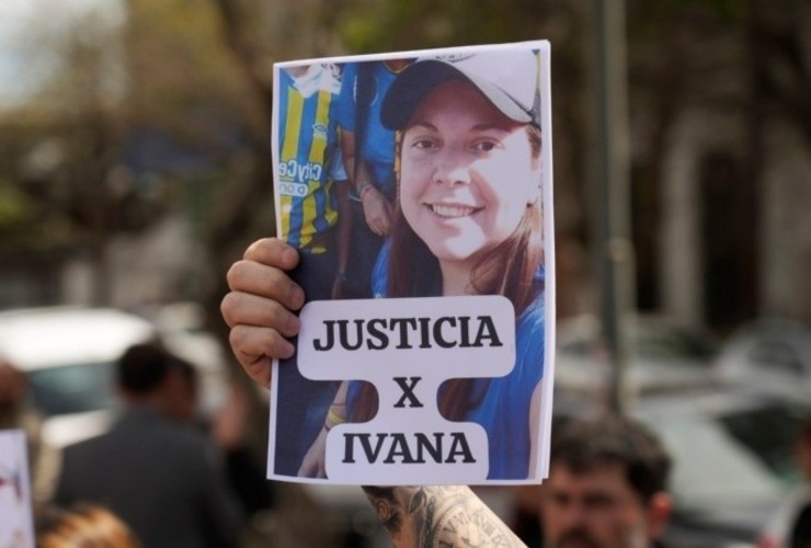 Imagen de La hermana de Ivana Garcilazo viajó a Bolivia para buscar por su cuenta a Damián Reifenstuel