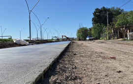 Imagen de Colocaci&oacute;n de hormig&oacute;n en el Barrio La Costa de General Lagos.