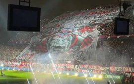 El enorme �trapo� desplegado en la cancha de NOB