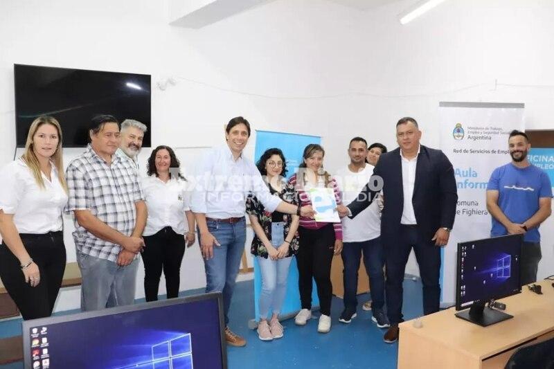 Imagen de La Comuna de Fighiera inaugur&oacute; la nueva oficina de empleo