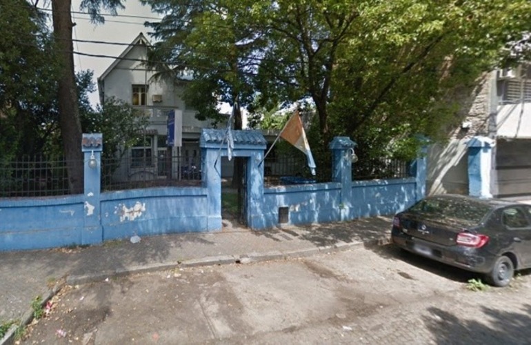 La seccional 9ª está ubicada en Joaquín González al 900. (Google Street View)