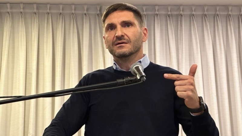 El gobernador electo de Santa Fe se encontrar&aacute; con Milei esta semana. (X/@maxipullaro)