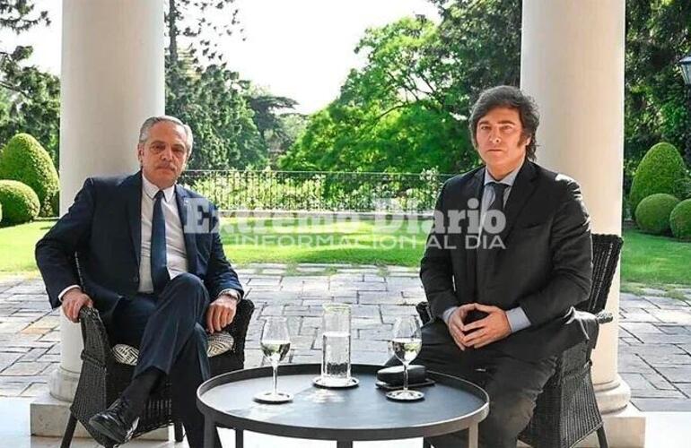 Imagen de Comenzó la transición: Javier Milei se reunió con Alberto Fernández en la Quinta de Olivos