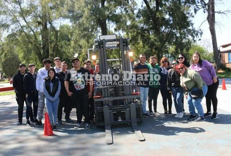 Imagen de La capacitaci&oacute;n de manejo de yale y log&iacute;stica dict&oacute; su &uacute;ltima clase pr&aacute;ctica