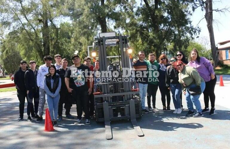 Imagen de La capacitaci&oacute;n de manejo de yale y log&iacute;stica dict&oacute; su &uacute;ltima clase pr&aacute;ctica