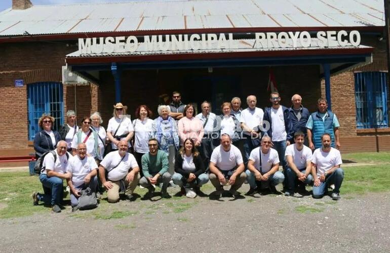 Imagen de Portacristos de Italia visitaron el Museo y recorrieron la ciudad