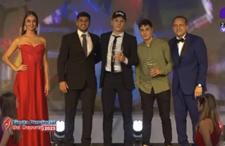 Imagen de Mirco Cuello se quedó con el premio al mejor boxeador santafesino