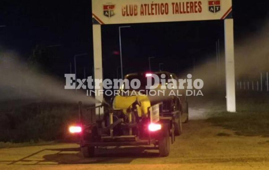 Imagen de La Municipalidad fumig&oacute; en los clubes de la ciudad
